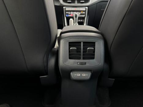 VOLKSWAGEN T-Cross 1.4 4P 250 TSI FLEX HIGHLINE AUTOM�TICO, Foto 11