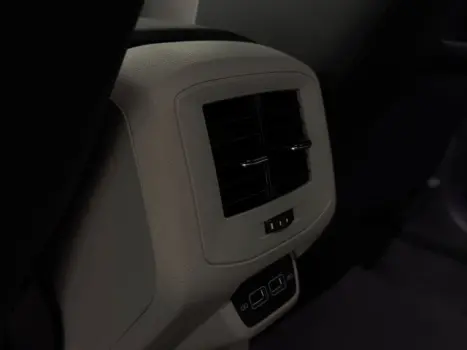 VOLKSWAGEN T-Cross 1.4 4P 250 TSI FLEX HIGHLINE AUTOM�TICO, Foto 13