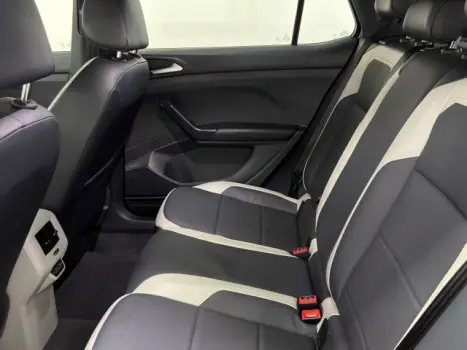 VOLKSWAGEN T-Cross 1.4 4P 250 TSI FLEX HIGHLINE AUTOM�TICO, Foto 14