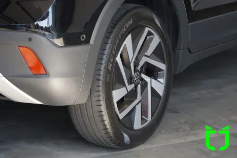 VOLKSWAGEN T-Cross 1.4 4P 250 TSI FLEX HIGHLINE AUTOM�TICO, Foto 22