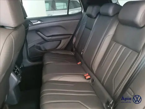 VOLKSWAGEN T-Cross 1.4 4P 250 TSI FLEX HIGHLINE AUTOM�TICO, Foto 10