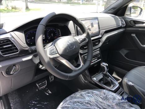VOLKSWAGEN T-Cross 1.4 4P 250 TSI FLEX HIGHLINE AUTOM�TICO, Foto 10
