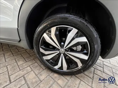 VOLKSWAGEN T-Cross 1.4 4P 250 TSI FLEX HIGHLINE AUTOM�TICO, Foto 14