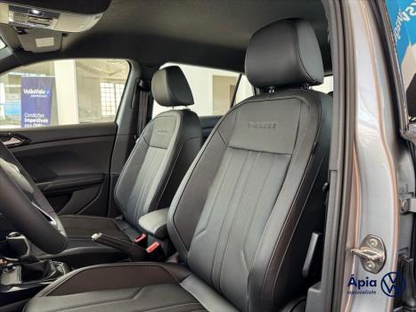VOLKSWAGEN T-Cross 1.4 4P 250 TSI FLEX HIGHLINE AUTOM�TICO, Foto 9