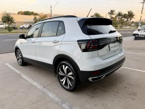 VOLKSWAGEN T-Cross 1.0 4P 200 TSI FLEX COMFORTLINE AUTOM�TICO, Foto 13