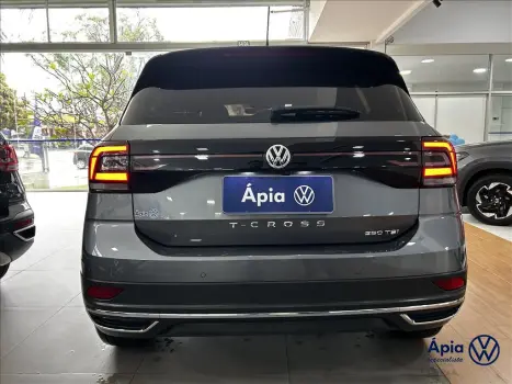 VOLKSWAGEN T-Cross 1.4 4P 250 TSI FLEX HIGHLINE AUTOM�TICO, Foto 5
