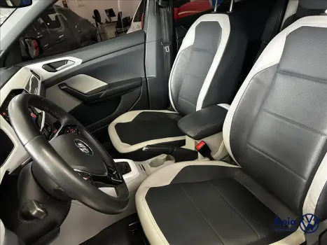 VOLKSWAGEN T-Cross 1.4 4P 250 TSI FLEX HIGHLINE AUTOM�TICO, Foto 12