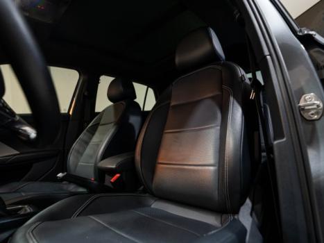 VOLKSWAGEN T-Cross 1.4 4P 250 TSI FLEX HIGHLINE AUTOM�TICO, Foto 7