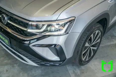 VOLKSWAGEN Taos 1.4 16V 4P FLEX 250 TSI HIGHLINE AUTOMTICO, Foto 8