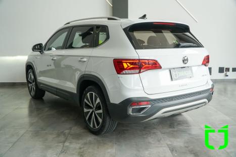 VOLKSWAGEN Taos 1.4 16V 4P FLEX 250 TSI HIGHLINE AUTOM�TICO, Foto 4