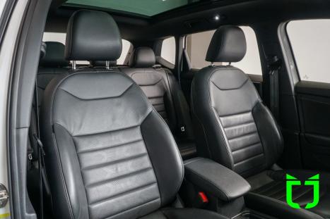 VOLKSWAGEN Taos 1.4 16V 4P FLEX 250 TSI HIGHLINE AUTOM�TICO, Foto 19