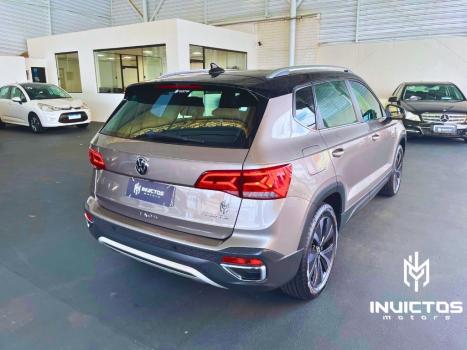 VOLKSWAGEN Taos 1.4 16V 4P FLEX 250 TSI HIGHLINE AUTOM�TICO, Foto 4