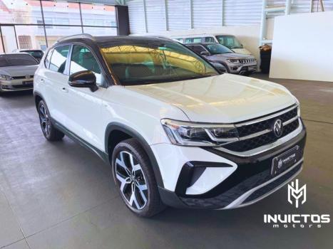 VOLKSWAGEN Taos 1.4 16V 4P FLEX 250 TSI HIGHLINE AUTOM�TICO, Foto 3