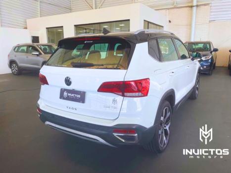 VOLKSWAGEN Taos 1.4 16V 4P FLEX 250 TSI HIGHLINE AUTOM�TICO, Foto 4