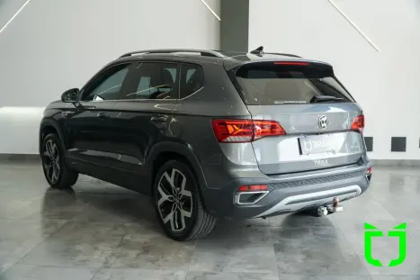 VOLKSWAGEN Taos 1.4 16V 4P FLEX 250 TSI HIGHLINE AUTOM�TICO, Foto 4