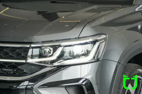 VOLKSWAGEN Taos 1.4 16V 4P FLEX 250 TSI HIGHLINE AUTOM�TICO, Foto 9