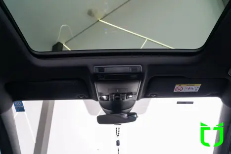 VOLKSWAGEN Taos 1.4 16V 4P FLEX 250 TSI HIGHLINE AUTOM�TICO, Foto 19