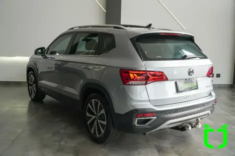 VOLKSWAGEN Taos 1.4 16V 4P FLEX 250 TSI HIGHLINE AUTOM�TICO, Foto 6