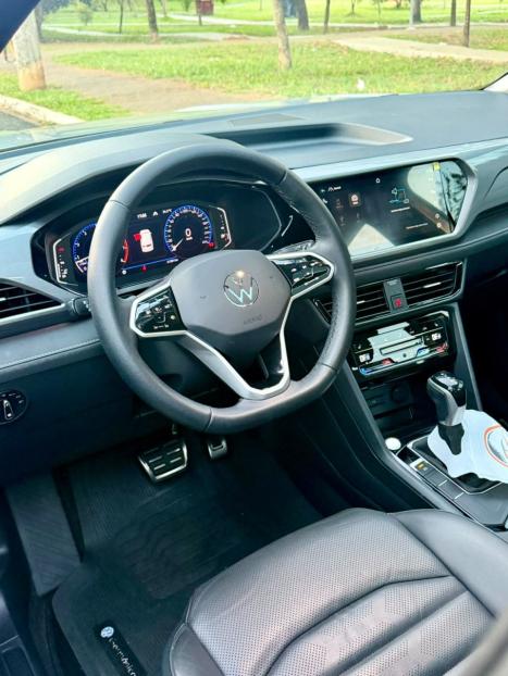 VOLKSWAGEN Taos 1.4 16V 4P FLEX 250 TSI HIGHLINE AUTOM�TICO, Foto 4