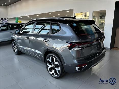 VOLKSWAGEN Taos 1.4 16V 4P FLEX 250 TSI HIGHLINE AUTOM�TICO, Foto 5