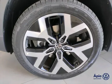 VOLKSWAGEN Taos 1.4 16V 4P FLEX 250 TSI HIGHLINE AUTOMÁTICO, Foto 12