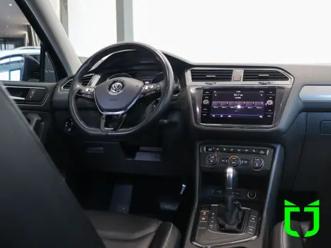 VOLKSWAGEN Tiguan 1.4 16V 4P TSI 250 FLEX TURBO COMFORTLINE AUTOMTICO, Foto 17