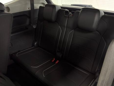 VOLKSWAGEN Tiguan 1.4 250 TSI TOTAL FLEX ALLSPACE TURBO AUTOM�TICO TIPTRONIC, Foto 17