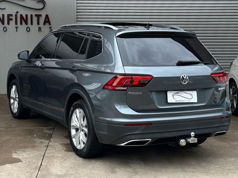 VOLKSWAGEN Tiguan 1.4 250 TSI TOTAL FLEX ALLSPACE COMFORTLINE TURBO AUTOM�TICO TIPTRONIC, Foto 2