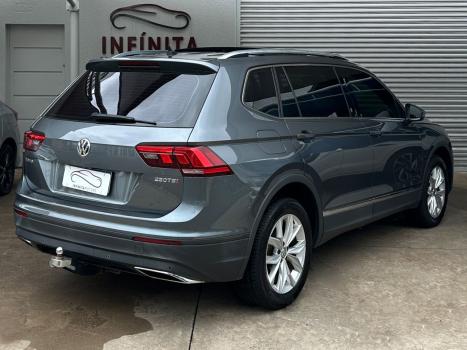VOLKSWAGEN Tiguan 1.4 250 TSI TOTAL FLEX ALLSPACE COMFORTLINE TURBO AUTOM�TICO TIPTRONIC, Foto 4