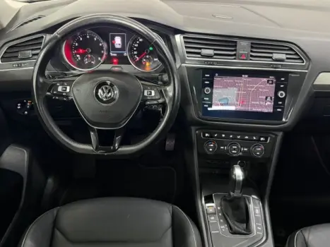 VOLKSWAGEN Tiguan 1.4 250 TSI TOTAL FLEX ALLSPACE TURBO AUTOM�TICO TIPTRONIC, Foto 8