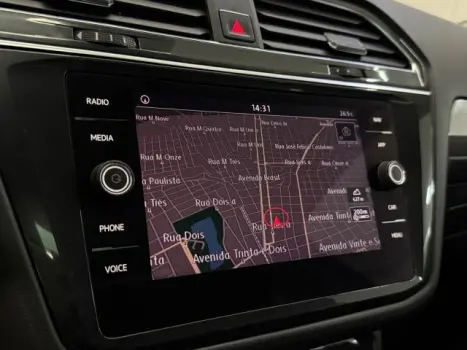 VOLKSWAGEN Tiguan 1.4 250 TSI TOTAL FLEX ALLSPACE TURBO AUTOM�TICO TIPTRONIC, Foto 13