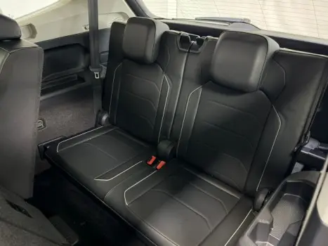 VOLKSWAGEN Tiguan 1.4 250 TSI TOTAL FLEX ALLSPACE TURBO AUTOM�TICO TIPTRONIC, Foto 18