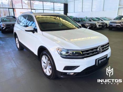VOLKSWAGEN Tiguan 1.4 250 TSI TOTAL FLEX ALLSPACE COMFORTLINE TURBO AUTOM�TICO TIPTRONIC, Foto 3