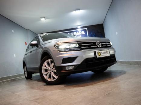 VOLKSWAGEN Tiguan 1.4 250 TSI TOTAL FLEX ALLSPACE TURBO AUTOM�TICO TIPTRONIC, Foto 3
