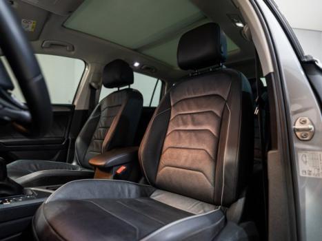 VOLKSWAGEN Tiguan 1.4 250 TSI TOTAL FLEX ALLSPACE TURBO AUTOM�TICO TIPTRONIC, Foto 7
