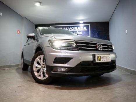 VOLKSWAGEN Tiguan 1.4 250 TSI TOTAL FLEX ALLSPACE TURBO AUTOM�TICO TIPTRONIC, Foto 4
