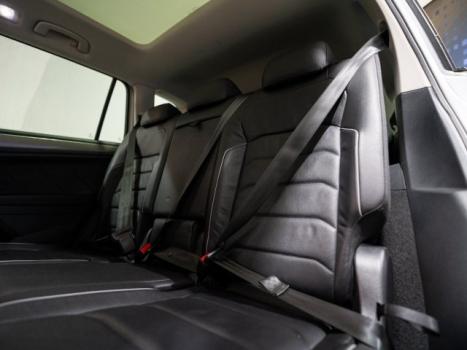 VOLKSWAGEN Tiguan 1.4 250 TSI TOTAL FLEX ALLSPACE TURBO AUTOM�TICO TIPTRONIC, Foto 8