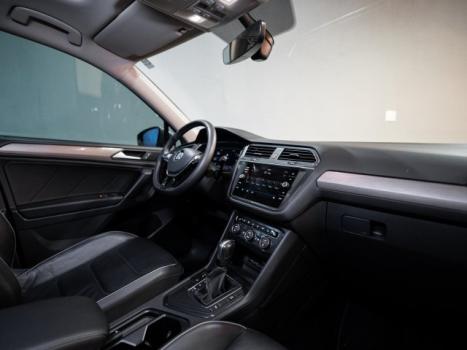 VOLKSWAGEN Tiguan 1.4 250 TSI TOTAL FLEX ALLSPACE TURBO AUTOM�TICO TIPTRONIC, Foto 9