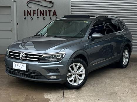 VOLKSWAGEN Tiguan 1.4 250 TSI TOTAL FLEX ALLSPACE COMFORTLINE TURBO AUTOM�TICO TIPTRONIC, Foto 3