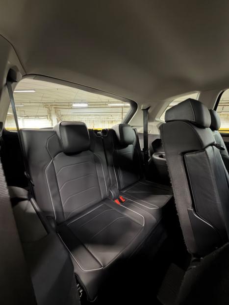 VOLKSWAGEN Tiguan 1.4 250 TSI TOTAL FLEX ALLSPACE COMFORTLINE TURBO AUTOMÁTICO TIPTRONIC, Foto 10