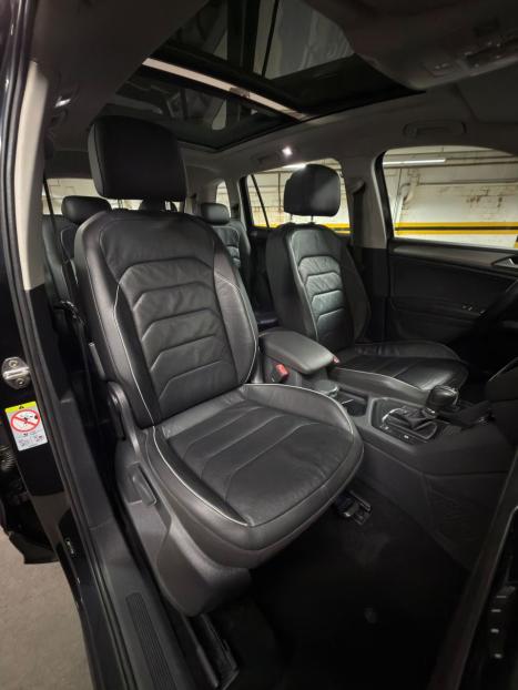 VOLKSWAGEN Tiguan 1.4 250 TSI TOTAL FLEX ALLSPACE COMFORTLINE TURBO AUTOMÁTICO TIPTRONIC, Foto 16