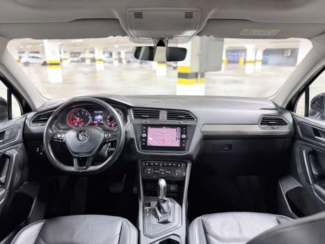 VOLKSWAGEN Tiguan 1.4 250 TSI TOTAL FLEX ALLSPACE COMFORTLINE TURBO AUTOMÁTICO TIPTRONIC, Foto 18