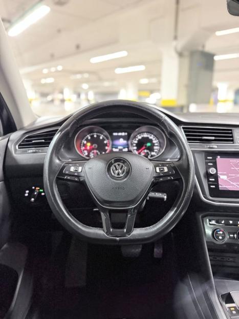 VOLKSWAGEN Tiguan 1.4 250 TSI TOTAL FLEX ALLSPACE COMFORTLINE TURBO AUTOMÁTICO TIPTRONIC, Foto 21