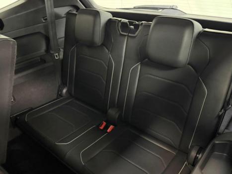 VOLKSWAGEN Tiguan 1.4 250 TSI TOTAL FLEX ALLSPACE TURBO AUTOMÁTICO TIPTRONIC, Foto 17