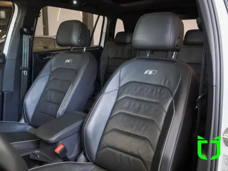 VOLKSWAGEN Tiguan 2.0 16V 4P TSI 350 TURBO R-LINE 4MOTION DSG AUTOMTICO, Foto 25