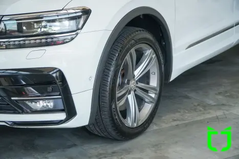 VOLKSWAGEN Tiguan 2.0 16V 4P TSI 350 TURBO R-LINE 4MOTION DSG AUTOMTICO, Foto 28