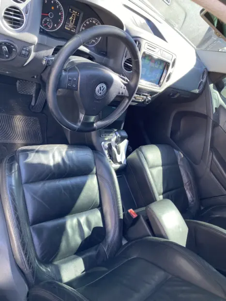 VOLKSWAGEN Tiguan 2.0 16V 4P TSI 4WD TURBO AUTOM�TICO, Foto 10