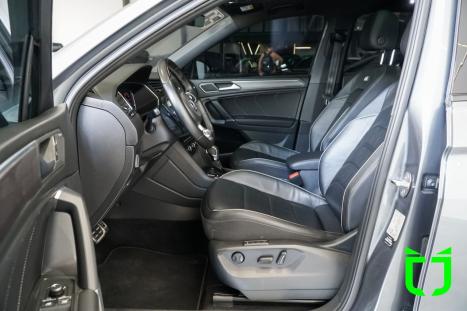 VOLKSWAGEN Tiguan 2.0 350 TSI TOTAL FLEX ALLSPACE R-LINE 4-MOTION TURBO AUTOM�TICO DSG, Foto 23