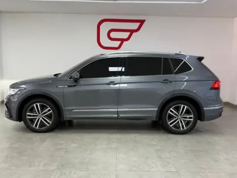 VOLKSWAGEN Tiguan 2.0 16V 4P TSI 300 TURBO R-LINE AUTOM�TICO, Foto 3