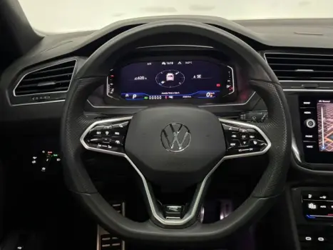 VOLKSWAGEN Tiguan 2.0 16V 4P TSI 300 TURBO R-LINE AUTOM�TICO, Foto 9